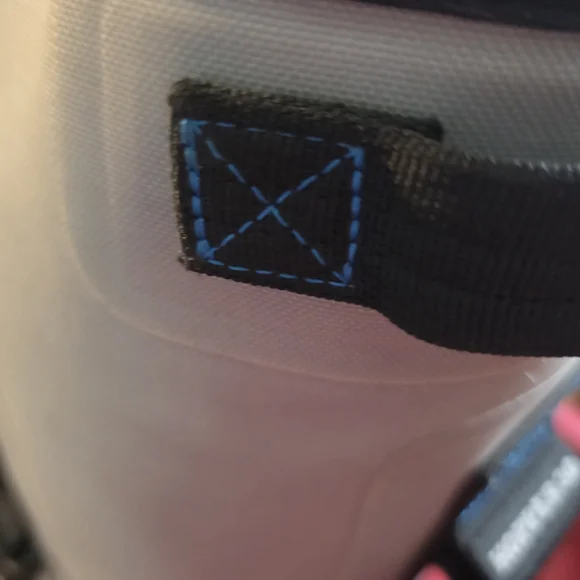 Yeti Grey Hopper 30 with Black Straps and Blue Accents - Picture 3 of 6